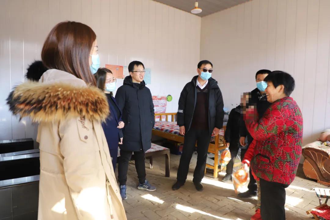 一处小屋 无限希望—团区委携手长田实业到捐建“希望小屋”走访慰问