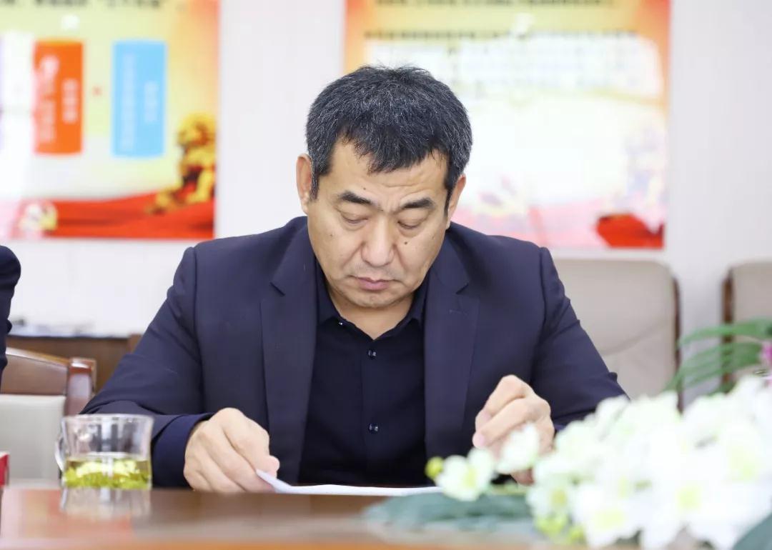 注入新鲜血液 筑牢战斗堡垒 —长田实业党支部召开纳新大会 接收3名预备党员 注入新鲜血液 筑牢战斗堡垒 —长田实业党支部召开纳新大会 接收3名预备党员