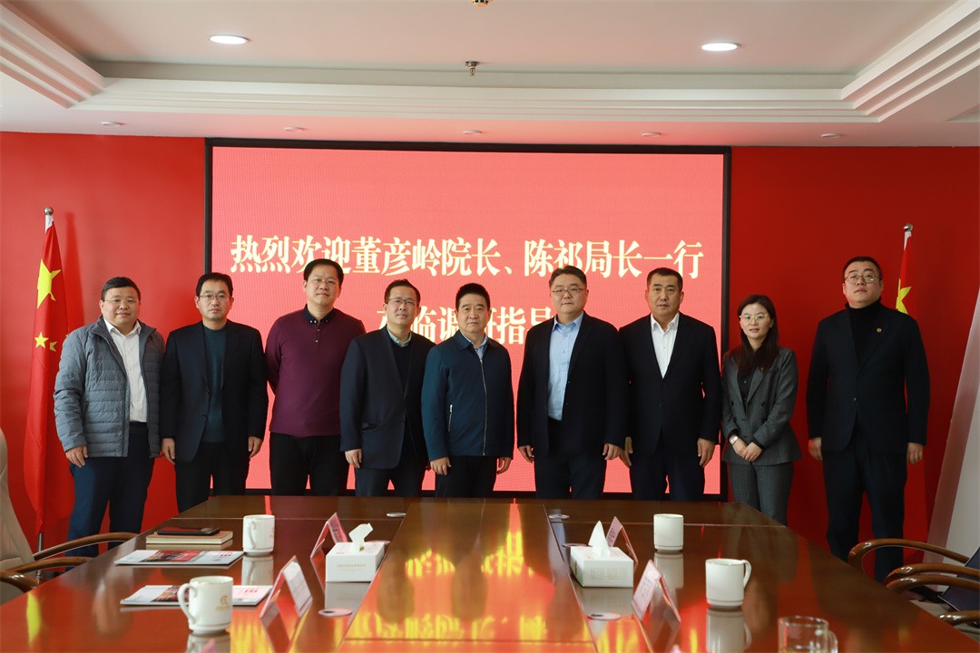 1676602605196500.jpg 合影.jpg