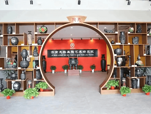 龙格黑陶艺术研究院